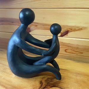 Mother and Child Sculpture